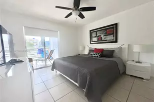 17801 N Bay Rd, Sunny Isles Beach, FL 33160 - Photo 3