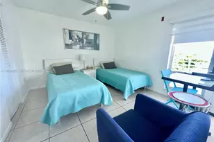 17801 N Bay Rd, Sunny Isles Beach, FL 33160 - Photo 9