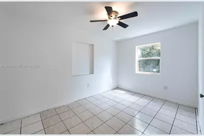 580 NW 189th Ter, Miami Gardens, FL 33169 - Photo 11