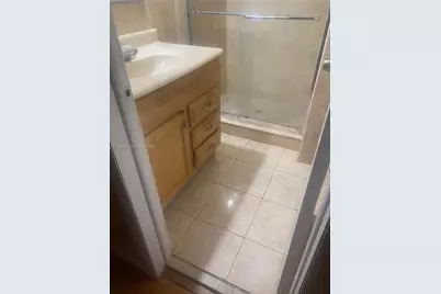 2627 NW 47th Ter #206, Lauderdale Lakes, FL 33313 - Photo 3