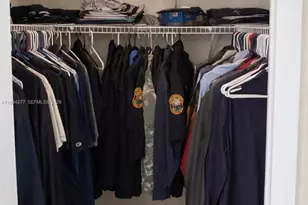 1090 NE 129th St, North Miami, FL 33161 - Photo 9