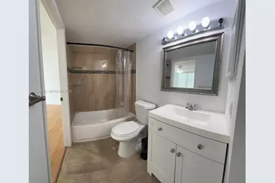 11750 SW 18th St #422-1, Miami, FL 33175 - Photo 7