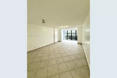 800 Parkview Dr #217, Hallandale Beach, FL 33009 - Photo 9