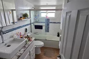 70 NE 202nd Terrace, Miami Gardens, FL 33179 - Photo 11