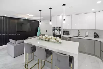 15763 SW 43rd St, Miami, FL 33185 - Photo 13