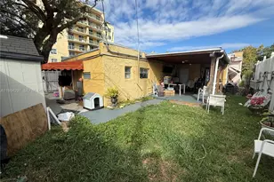 3674 SW 25th St, Miami, FL 33133 - Photo 15
