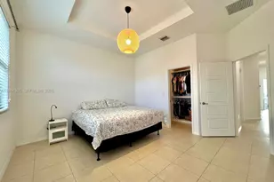 649 NE 191st St, Miami, FL 33179 - Photo 15