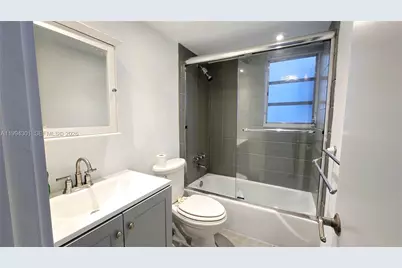 1811 Jefferson St #202, Hollywood, FL 33020 - Photo 11