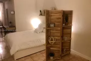 620 76th St, Miami Beach, FL 33141 - Photo 13