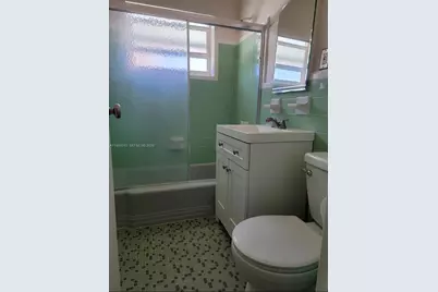 620 76th St #11, Miami Beach, FL 33141 - Photo 9