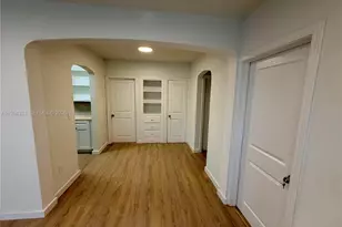 255 NW 32nd St, Miami, FL 33127 - Photo 5