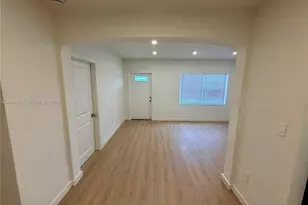255 NW 32nd St, Miami, FL 33127 - Photo 3