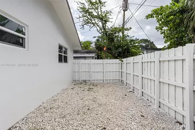 55 SW 13th St #A, Dania Beach, FL 33004 - Photo 17