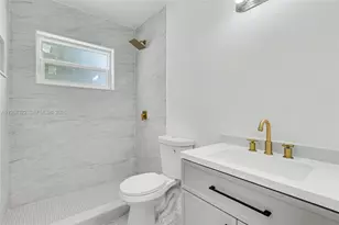 55 SW 13th St, Dania Beach, FL 33004 - Photo 15