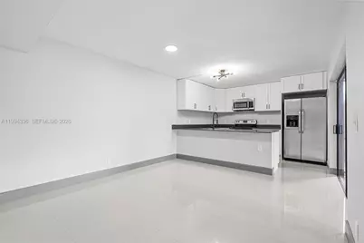 4843 NW 95th Ave, Sunrise, FL 33351 - Photo 11