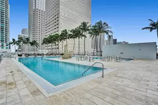 325 S Biscayne Blvd, Miami, FL 33131 - Photo 35