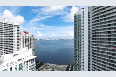 1300 Brickell Bay Dr #3100, Miami, FL 33131 - Photo 23