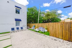 165 NW 39th St, Miami, FL 33127 - Photo 23