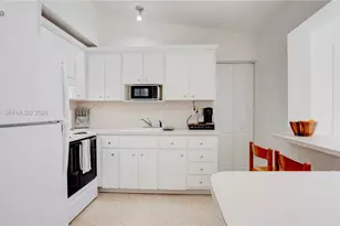 2905 SW 93rd Ct, Miami, FL 33165 - Photo 15