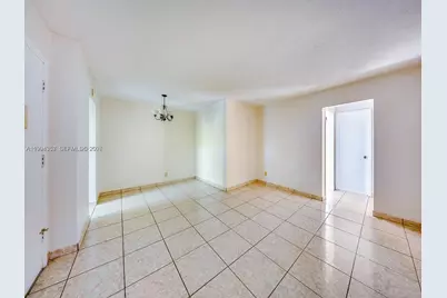915 Jefferson Ave #4B, Miami Beach, FL 33139 - Photo 3