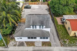 220 SW 16th St, Dania Beach, FL 33004 - Photo 3