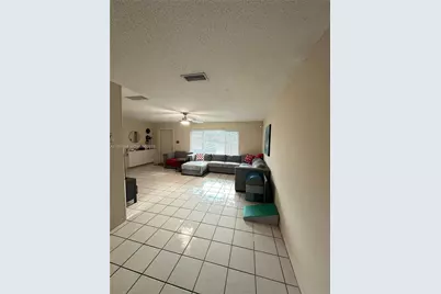 4801 NW 13th Ave, Deerfield Beach, FL 33064 - Photo 3