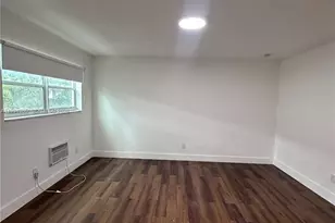 7725 Carlyle Ave, Miami Beach, FL 33141 - Photo 9