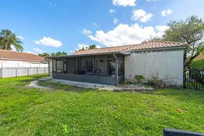 4787 NW 1st Dr, Deerfield Beach, FL 33442 - Photo 33