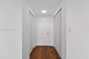 19501 W Country Club Dr, Aventura, FL 33180 - Photo 29