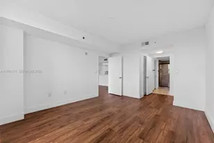 19501 W Country Club Dr, Aventura, FL 33180 - Photo 27