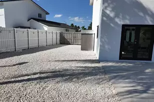 15880 SW 141st Ct, Miami, FL 33177 - Photo 31