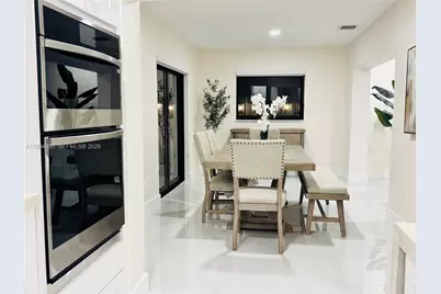 15880 SW 141st Ct, Miami, FL 33177 - Photo 5