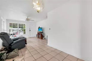 300 Northwest Blvd, Miami, FL 33126 - Photo 5