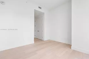 175 SE 25th Rd, Miami, FL 33129 - Photo 27