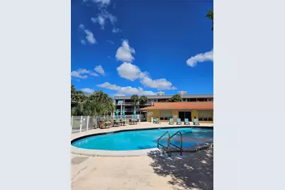 250 Layne Blvd #105, Hallandale Beach, FL 33009 - Photo 21