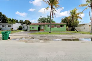 12901 NW Miami Ct, Miami, FL 33168 - Photo 15