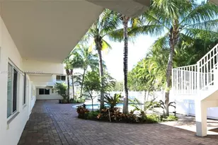1878 NE 46th St, Fort Lauderdale, FL 33308 - Photo 15