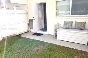 1878 NE 46th St, Fort Lauderdale, FL 33308 - Photo 9