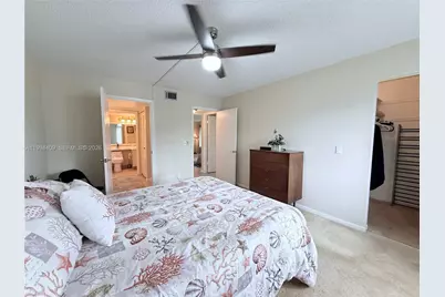 340 Pine Ridge Cir #C-1, Greenacres, FL 33463 - Photo 13