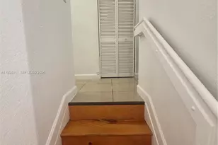 22569 SW 89th Pl, Cutler Bay, FL 33190 - Photo 21