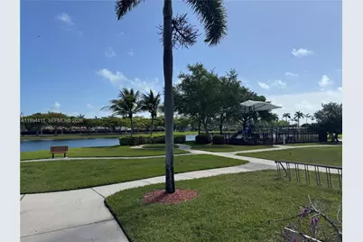 22569 SW 89th Pl, Cutler Bay, FL 33190 - Photo 57