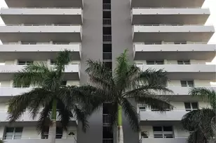 9225 Collins Ave, Surfside, FL 33154 - Photo 3