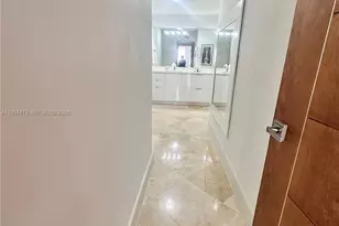 9225 Collins Ave, Surfside, FL 33154 - Photo 23