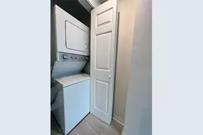 946 Bay Dr #4, Miami Beach, FL 33141 - Photo 13