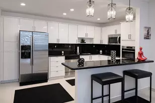 19380 Collins Ave, Sunny Isles Beach, FL 33160 - Photo 3