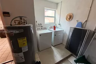 13470 SW 27th St, Miami, FL 33175 - Photo 11