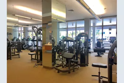 10275 Collins Ave #1004, Bal Harbour, FL 33154 - Photo 27