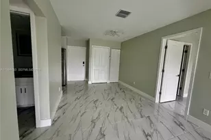 488 NE 18th Ave, Homestead, FL 33033 - Photo 15