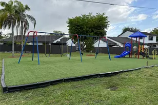 15022 SW 127th Pl, Miami, FL 33186 - Photo 13