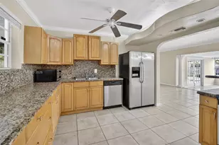 6842 NW 15th St, Plantation, FL 33313 - Photo 15
